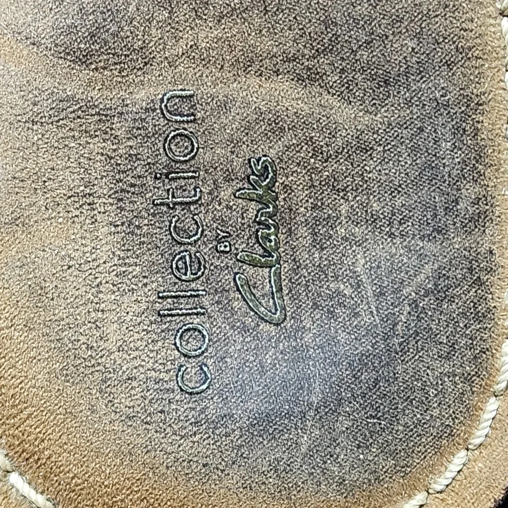 Clarks Comfort Sandals Brown  Flip Flops Women Size 8 - Picture 8 of 9
